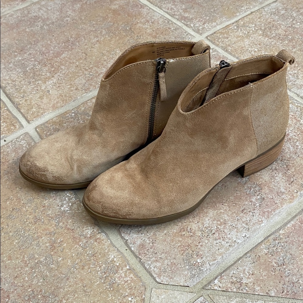 Softt Brand Elegant Tan Suede Ankle Booties